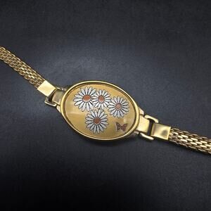 Reed and Barton Damascene Daisy Bracelet Gold Tone April Birth Flower